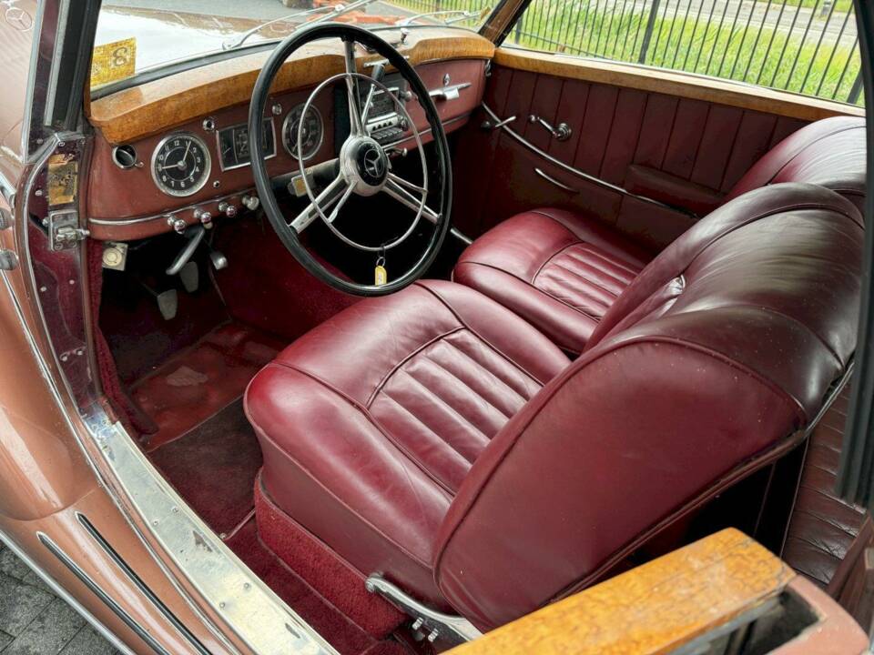 Image 17/32 of Mercedes-Benz 220 Cabriolet A (1952)