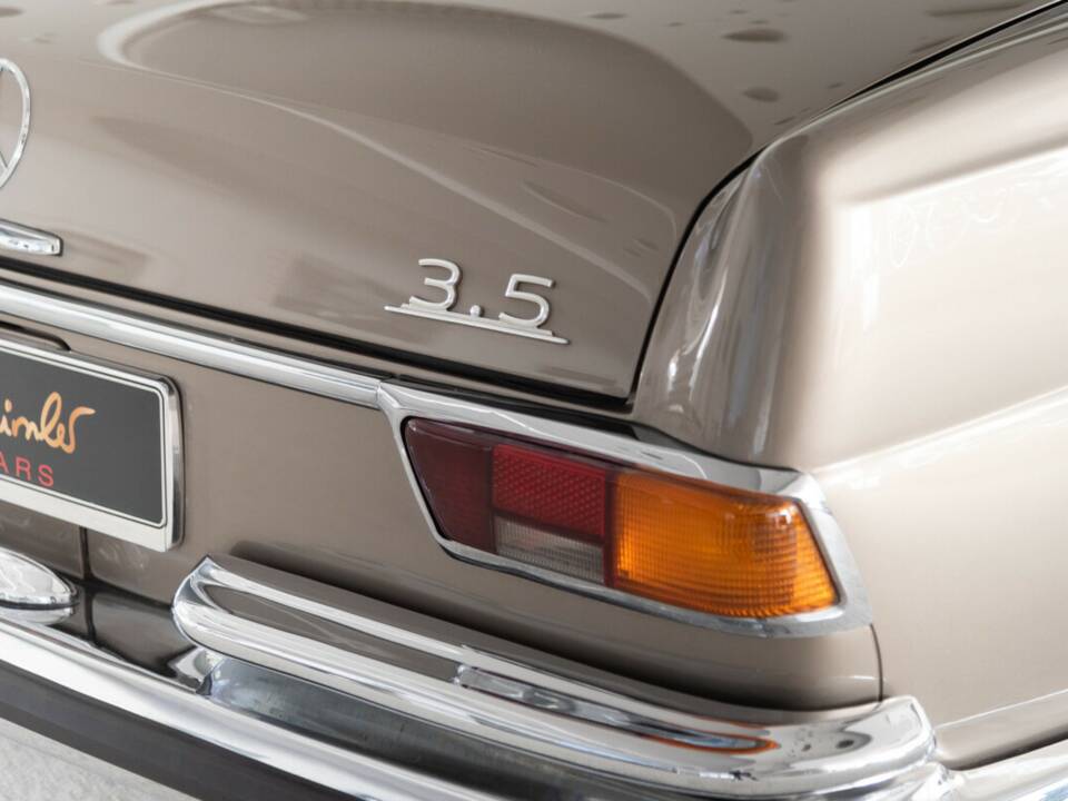 Bild 23/42 von Mercedes-Benz 280 SE 3,5 (1971)