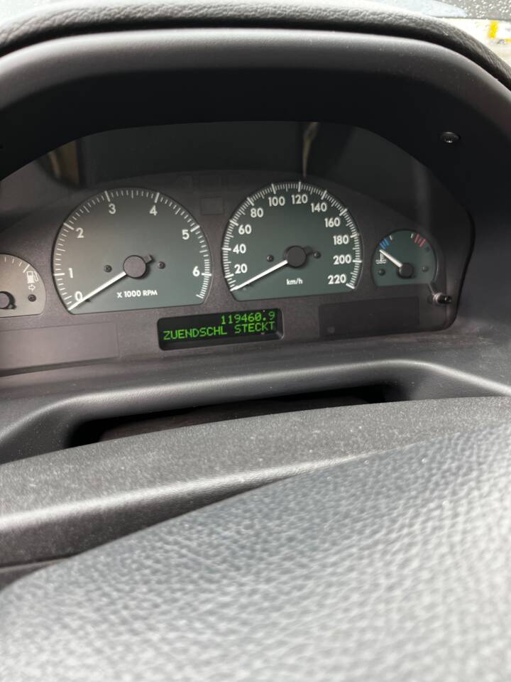 Image 20/23 of Land Rover Range Rover 4.6 HSE "30th Anniversary Edition" (2000)