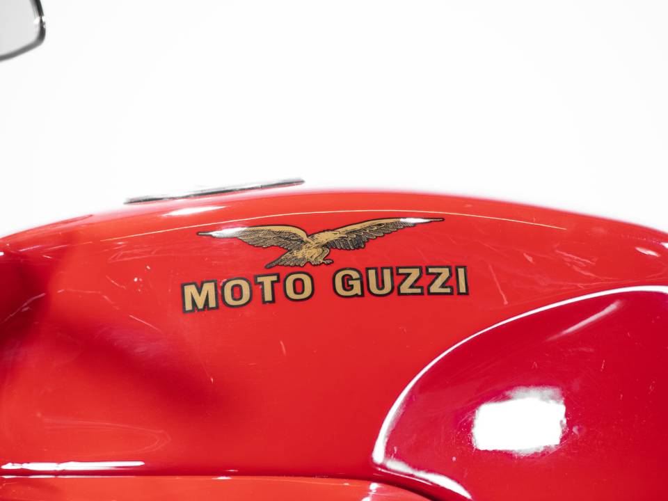 Imagen 13/37 de Moto Guzzi DUMMY (1996)