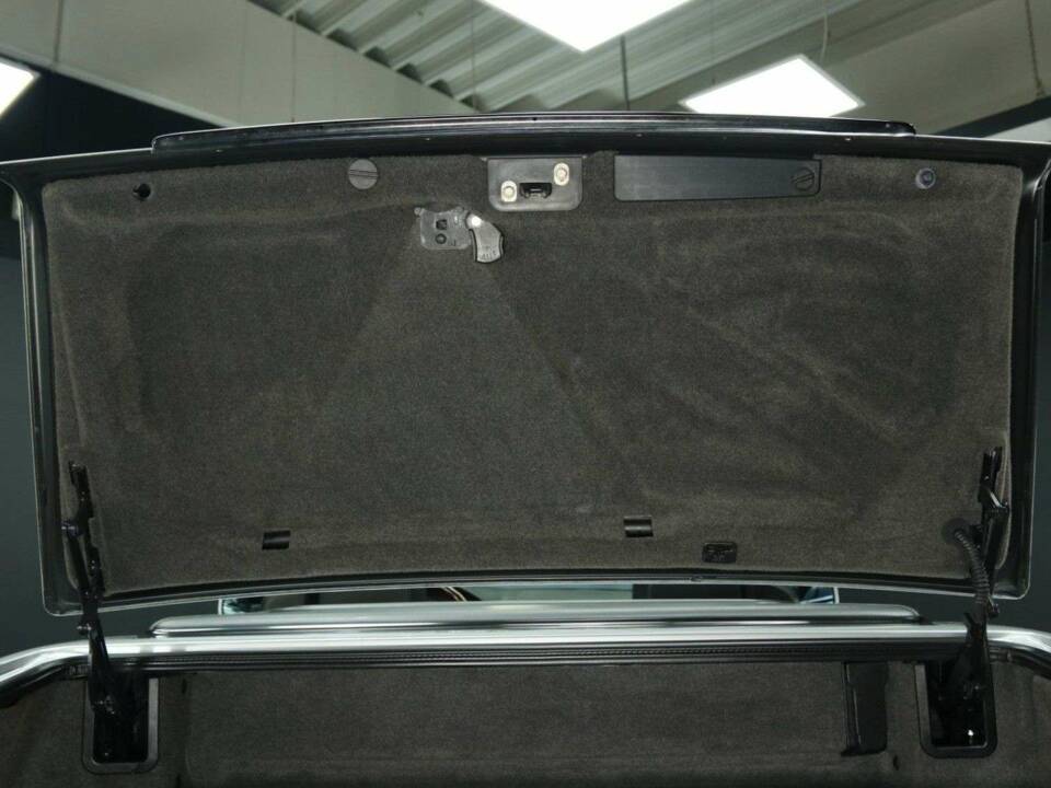 Image 25/30 of Mercedes-Benz SL 600 6.0 AMG (1996)