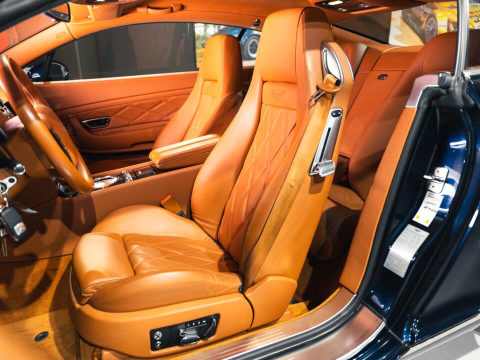 Bild 27/37 von Bentley Continental GT (2005)