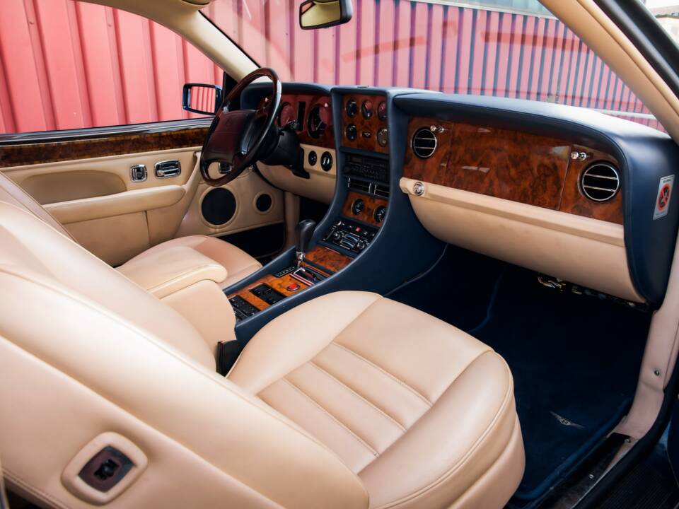 Image 13/20 de Bentley Continental R (1997)