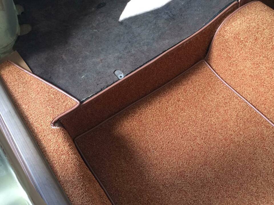 Image 50/52 of Mercedes-Benz 250 SE (1966)