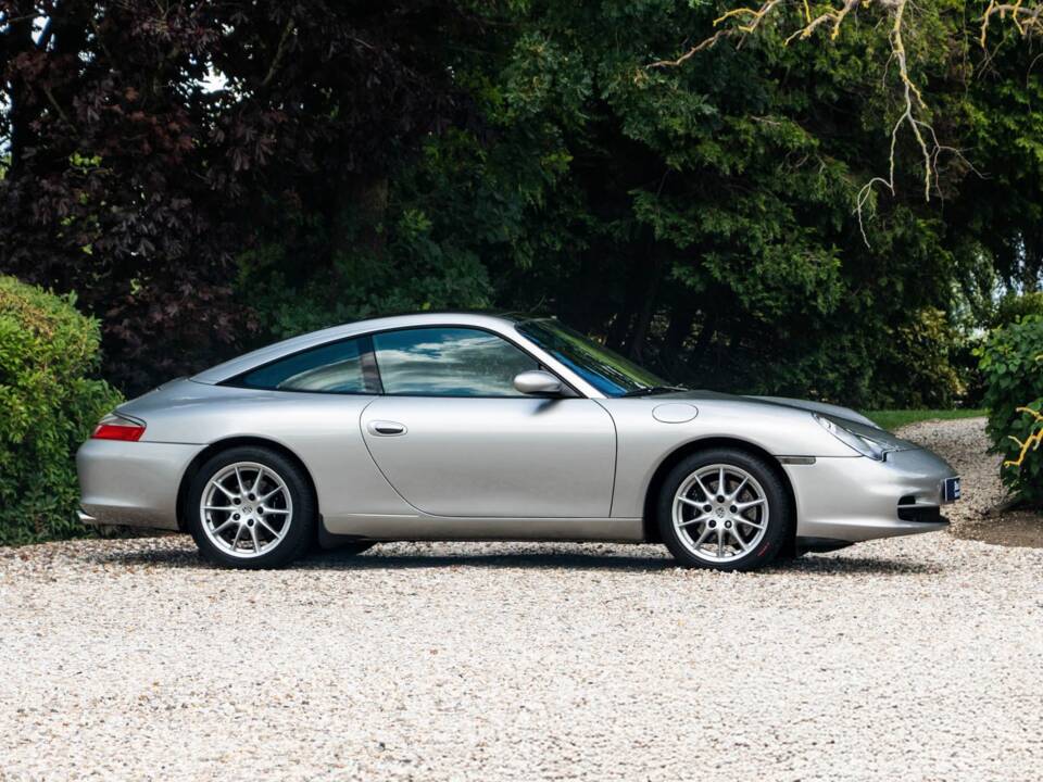 Afbeelding 1/16 van Porsche 911 Carrera (2003)