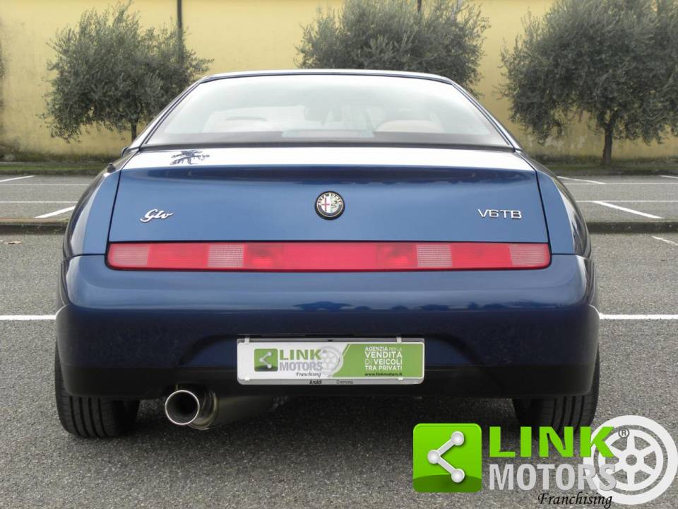 Bild 6/9 von Alfa Romeo GTV 2.0 V6 Turbo (1997)