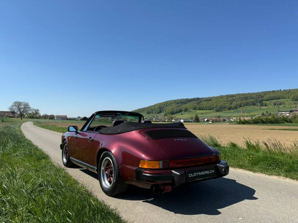 Image 2/25 of Porsche 911 SC 3.0 (1983)