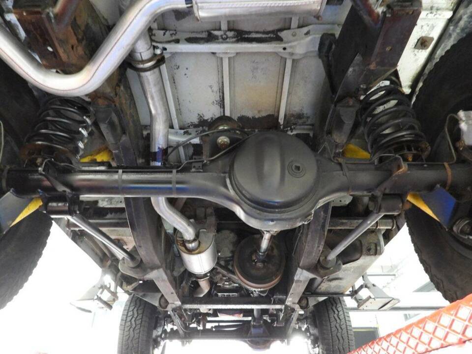 Imagen 14/15 de Land Rover Defender 90 (1996)