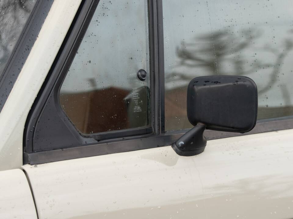 Immagine 36/50 di Land Rover Range Rover Classic 3.5 (1982)