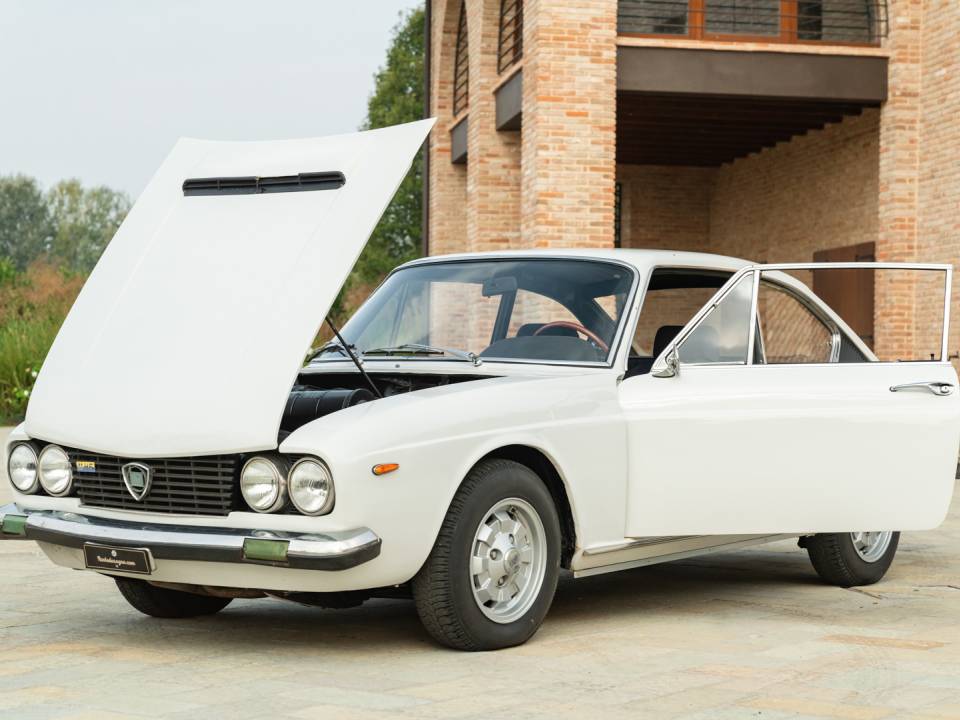 Bild 11/43 von Lancia 2000 Coupe HF (1972)