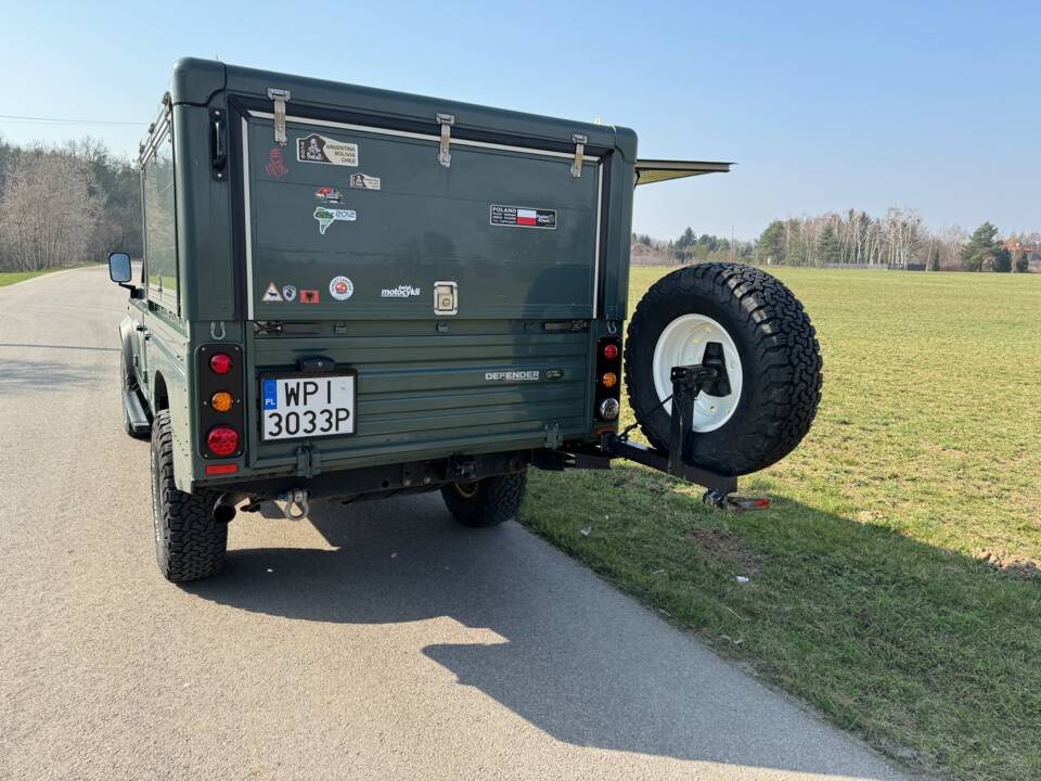 Afbeelding 51/56 van Land Rover Defender 130 Double Cab (2010)