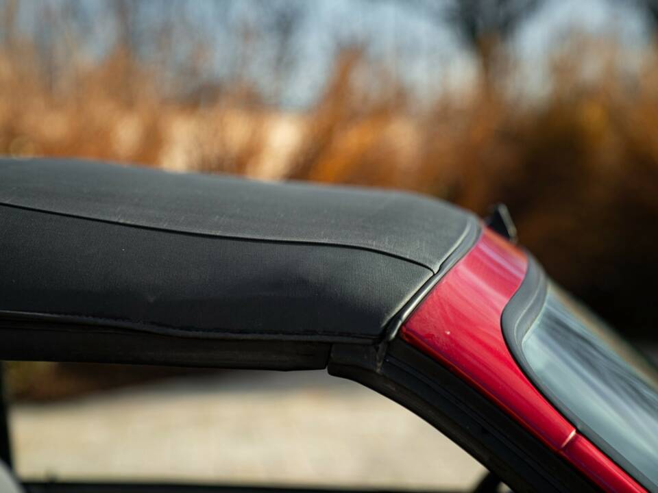 Immagine 24/50 di Rover 100 Cabriolet (1994)