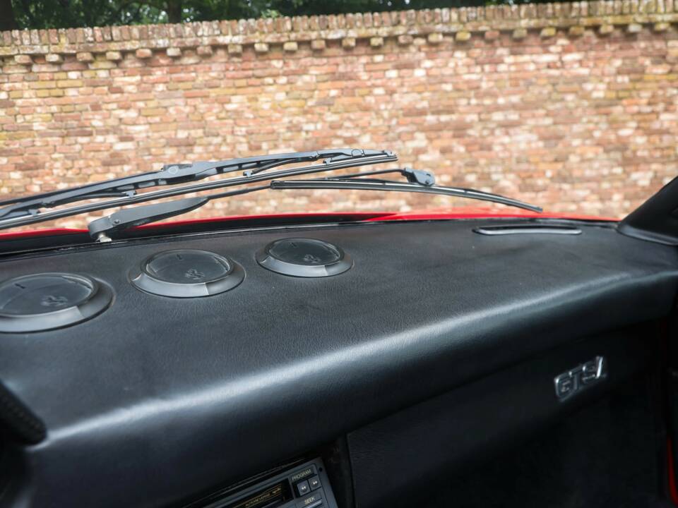 Image 49/50 de Ferrari 308 GTSi (1981)