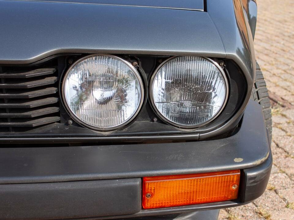 Image 9/10 de Alfa Romeo Alfa 6 - 2.5 (1981)