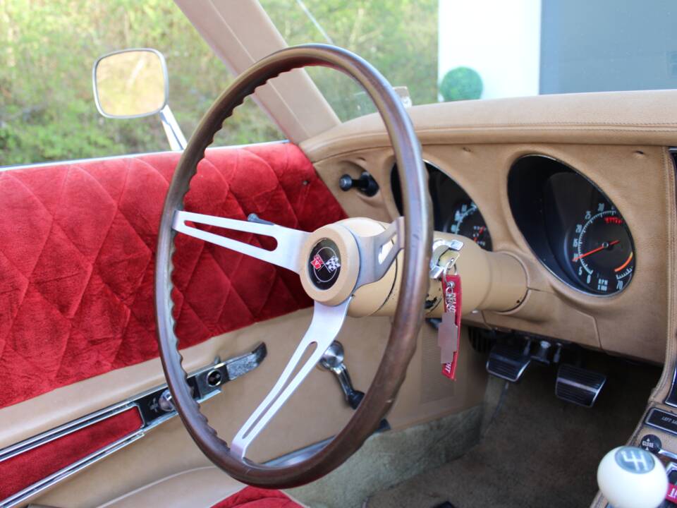 Immagine 28/50 di Chevrolet Corvette Stingray (1970)