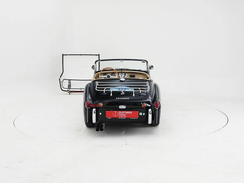 Afbeelding 7/15 van Triumph TR 3A (1960)