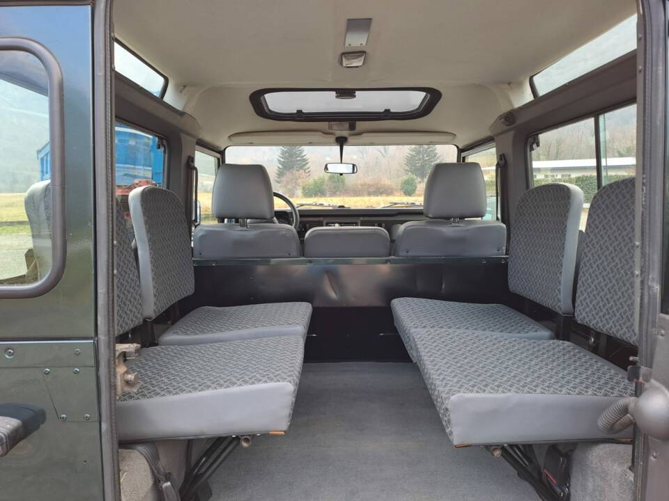 Immagine 48/83 di Land Rover Defender 90 Td5 (1999)