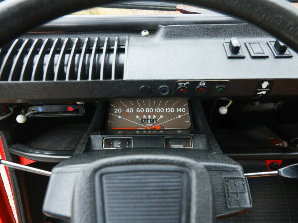 Bild 18/50 von Citroën Dyane 6 (1980)