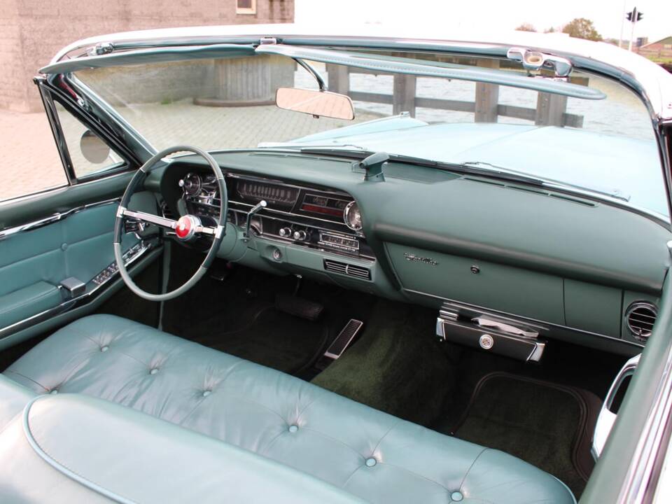Image 12/29 of Cadillac 62 Convertible (1963)
