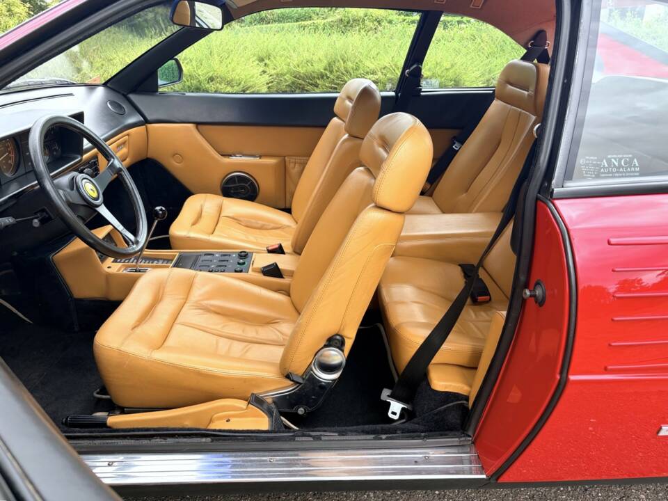 Bild 3/38 von Ferrari Mondial Quattrovalvole (1982)