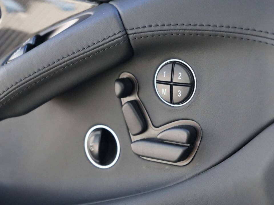 Image 22/22 de Mercedes-Benz SL 65 AMG Black Series (2009)
