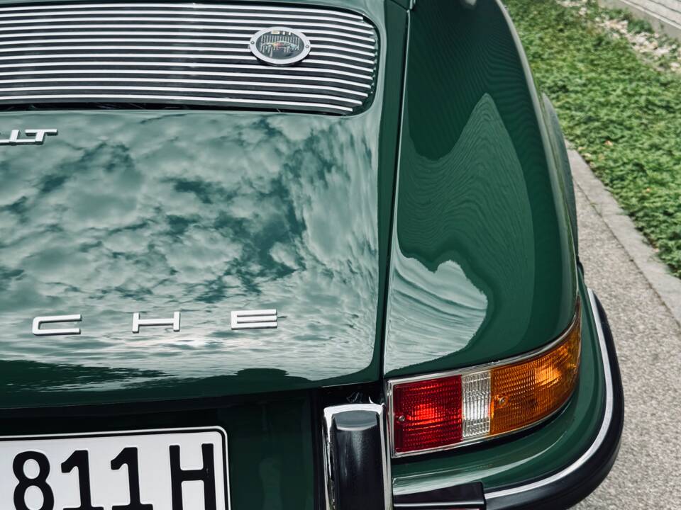 Afbeelding 6/62 van Porsche 911 2.2 T (1970)