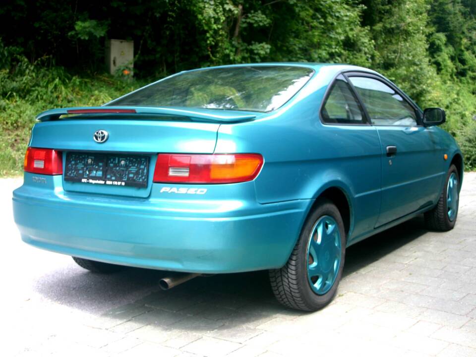 Image 7/51 of Toyota Paseo (1996)
