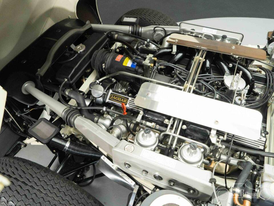 Bild 5/19 von Jaguar E-Type V12 (1974)