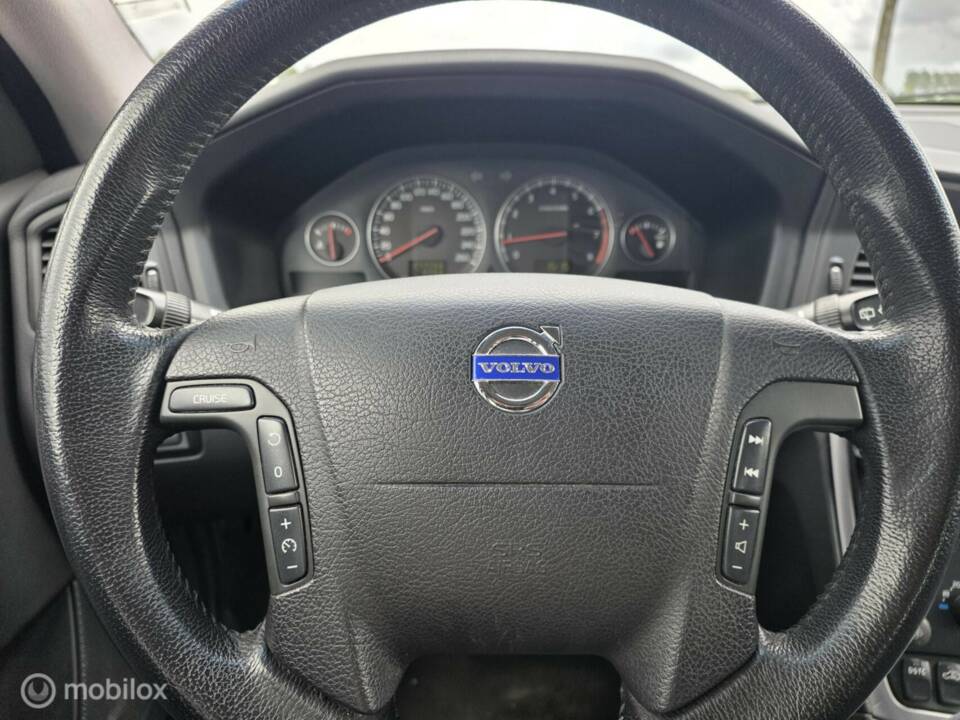 Immagine 19/40 di Volvo V 70 2.4 (2006)