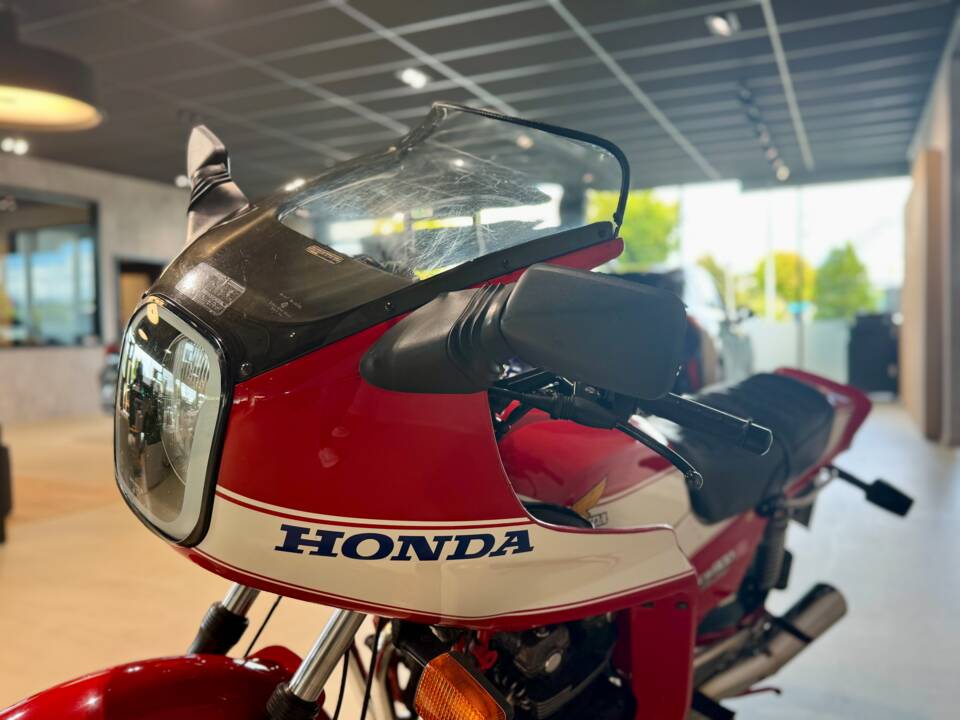 Afbeelding 30/42 van Honda DUMMY (1982)