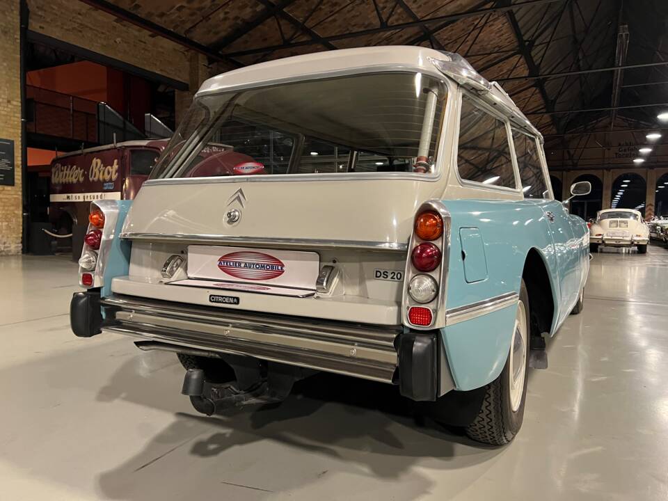 Image 6/32 de Citroën DS 20 Commerciale (1973)