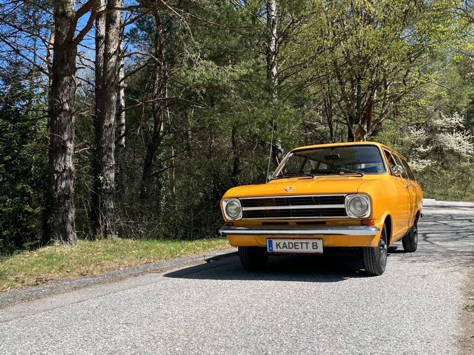 Bild 22/26 von Opel Kadett Caravan 1,1 (1973)