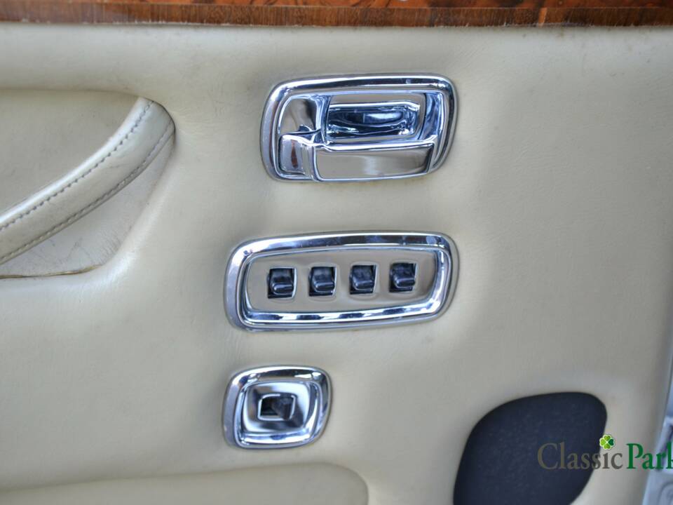 Bild 18/50 von Rolls-Royce Silver Wraith II (1979)