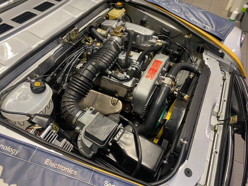 Image 21/32 of FIAT 124 Pininfarina Spidereuropa (1985)