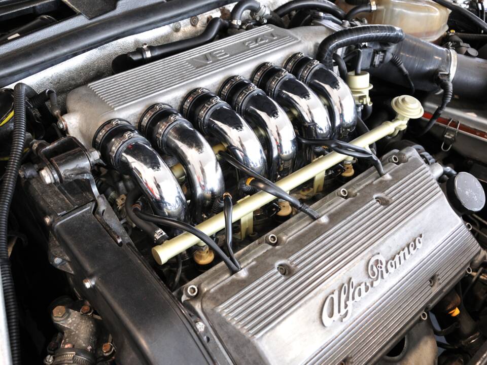 Obraz 24/34 pojazdu Alfa Romeo 164 3.0 24V Q4 (1996)