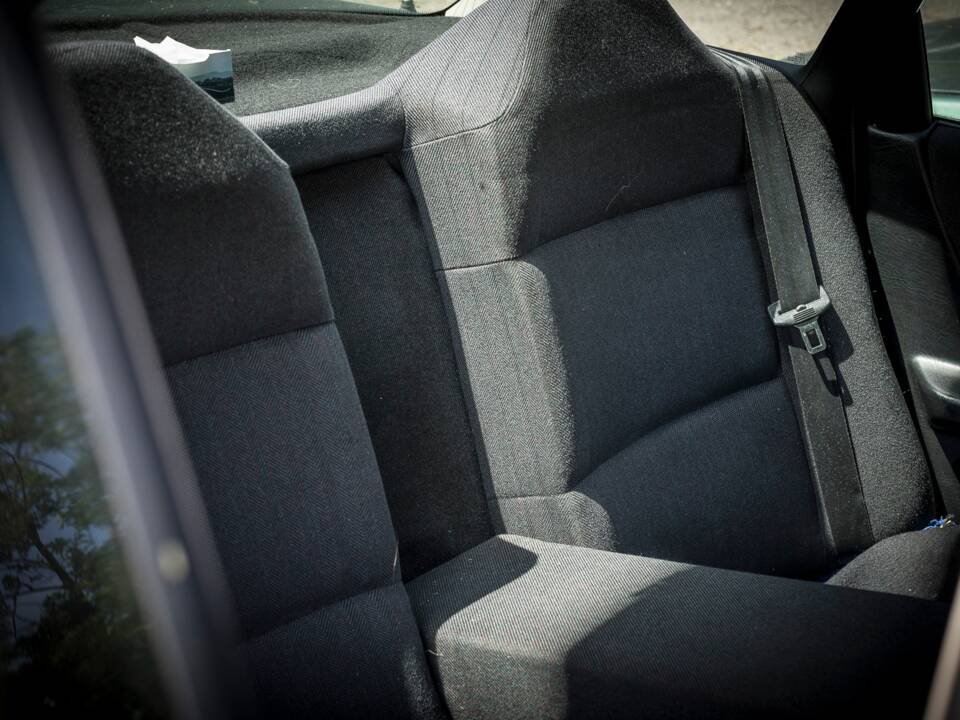 Image 12/18 of Audi 80 1.6 (1990)