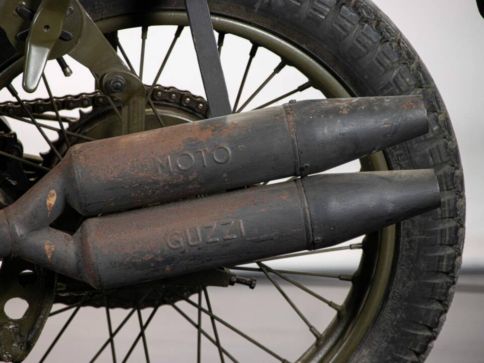 Bild 19/50 von Moto Guzzi DUMMY (1943)