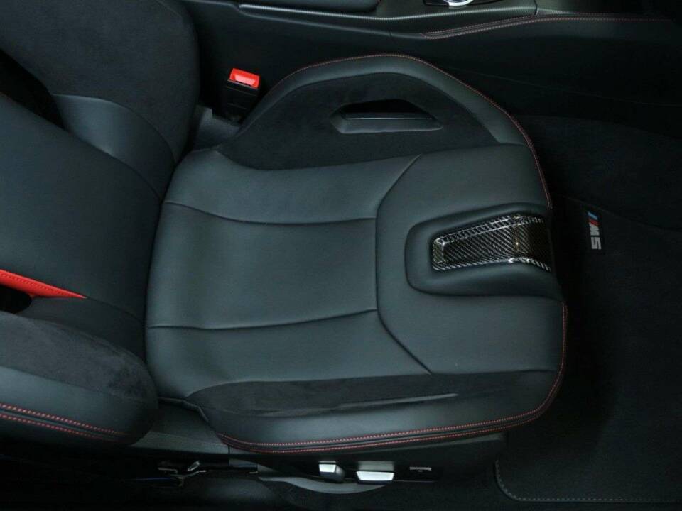 Image 28/50 of BMW M5 xDrive (2022)