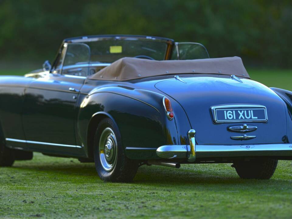 Afbeelding 18/50 van Bentley S 1 Continental DHC (1957)