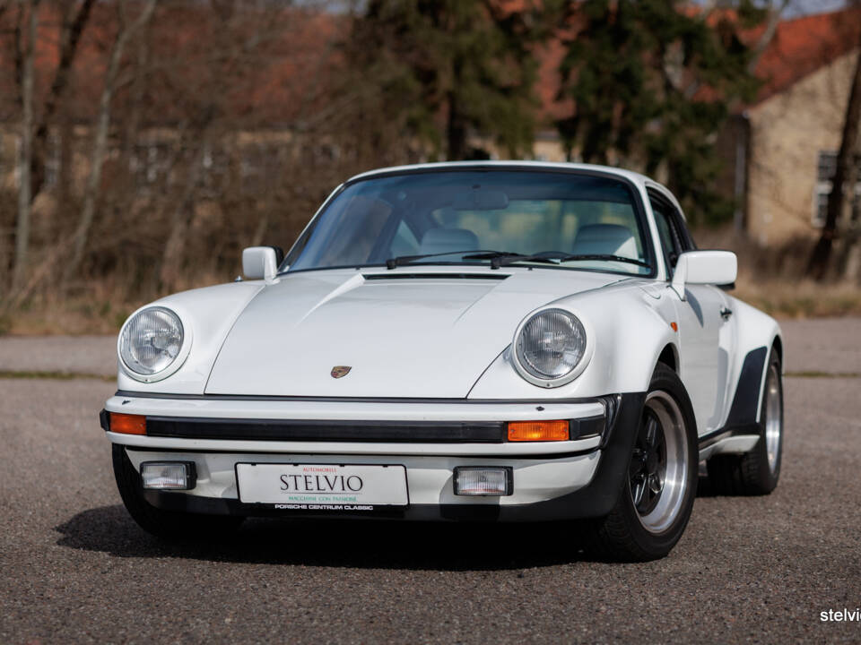 Image 1/46 of Porsche 911 Turbo 3.3 (1980)