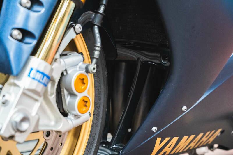 Image 45/46 de Yamaha YZF-R1 (2006)
