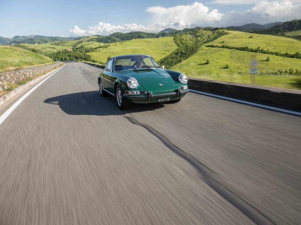 Bild 13/43 von Porsche 911 2.0 E (1969)