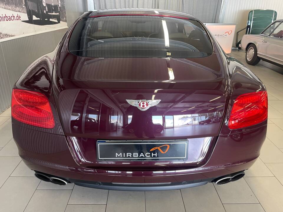 Image 6/20 of Bentley Continental GT V8 (2012)