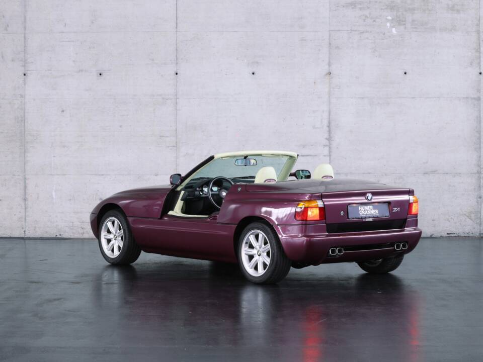 Bild 3/50 von BMW Z1 Roadster (1991)