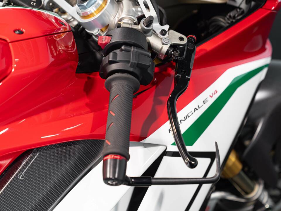 Bild 39/44 von Ducati DUMMY (2019)
