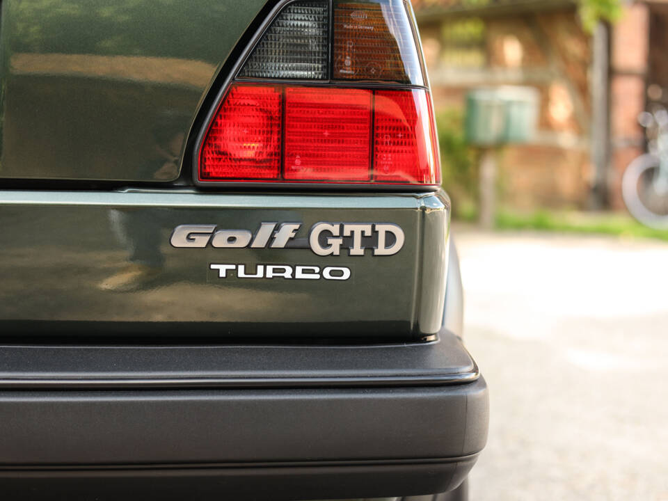 Image 79/92 de Volkswagen Golf Mk II GTD 1.6 (1991)