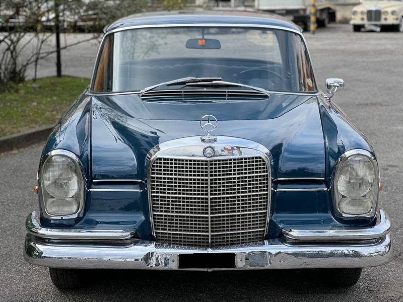 Imagen 7/27 de Mercedes-Benz 300 SE (1962)