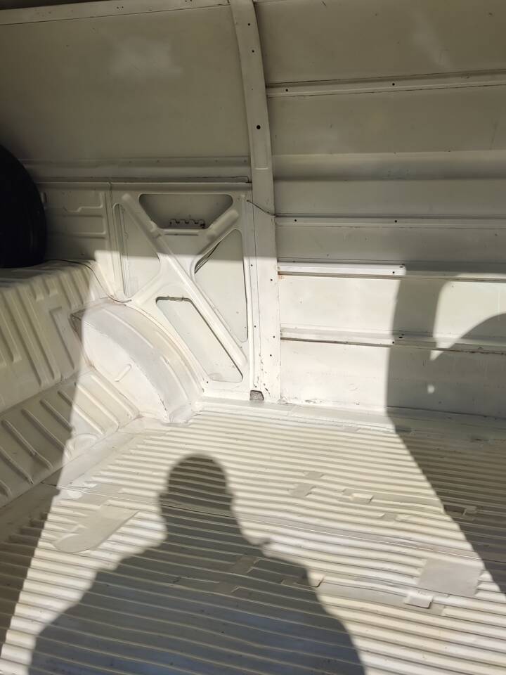 Bild 36/98 von Volkswagen T2b Kastenwagen (1979)