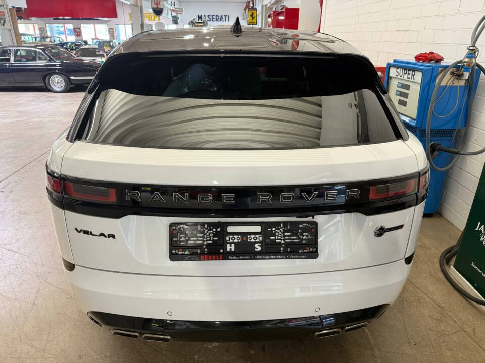 Image 16/18 of Land Rover Range Rover Velar SVAutobiography (2019)