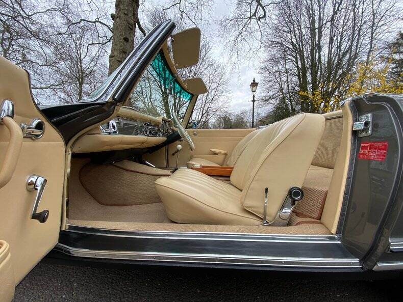 Afbeelding 16/50 van Mercedes-Benz 280 M-SL (1964)